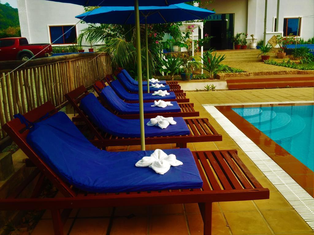 Au Paradis Bleu Kep Exterior photo